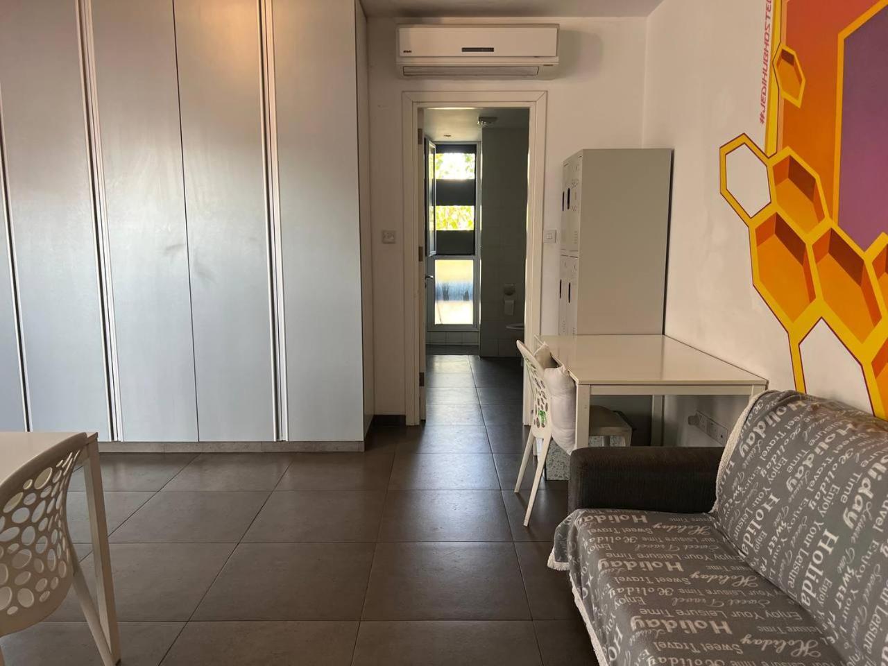 Jedi Hub Hostel Limassol Zewnętrze zdjęcie